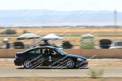 media/Oct-01-2022-Team Topak Racing (Sat) [[f860fb51be]]/2-Inter Low 2/session 2 turn 11/